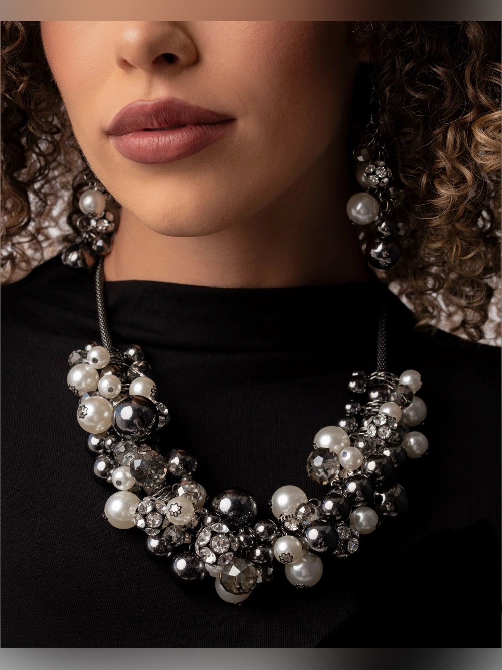 Pearl & Crystal Statement Necklace and Earrings Set - Black & White